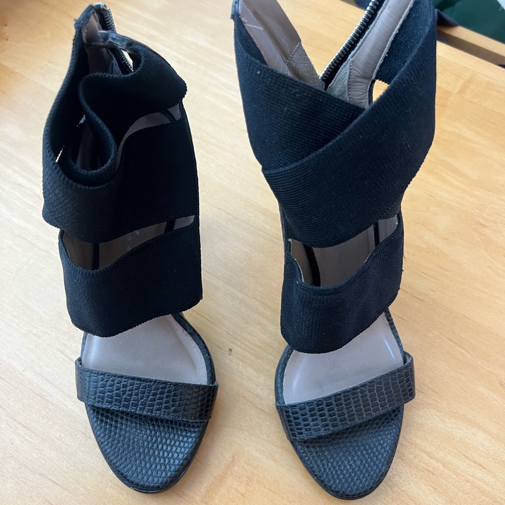 Donald Pliner strappy sandals